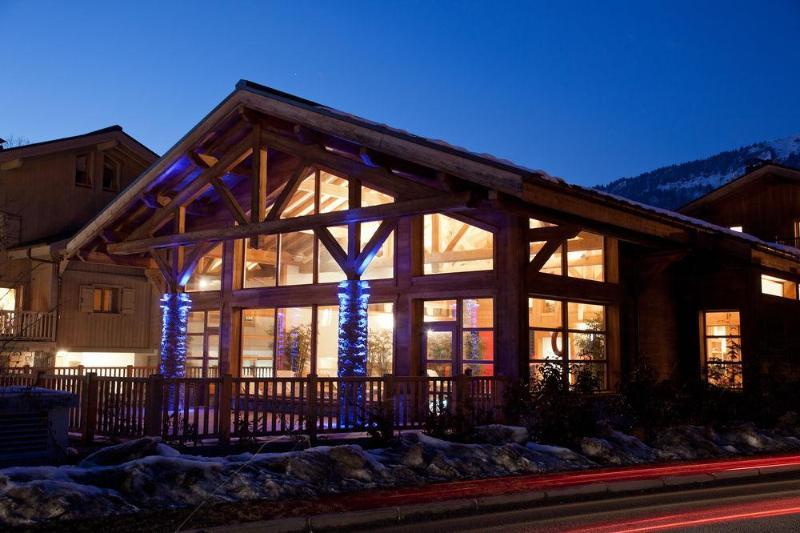 Cgh Residences & Spas La Reine Des Pres Samoens Bagian luar foto
