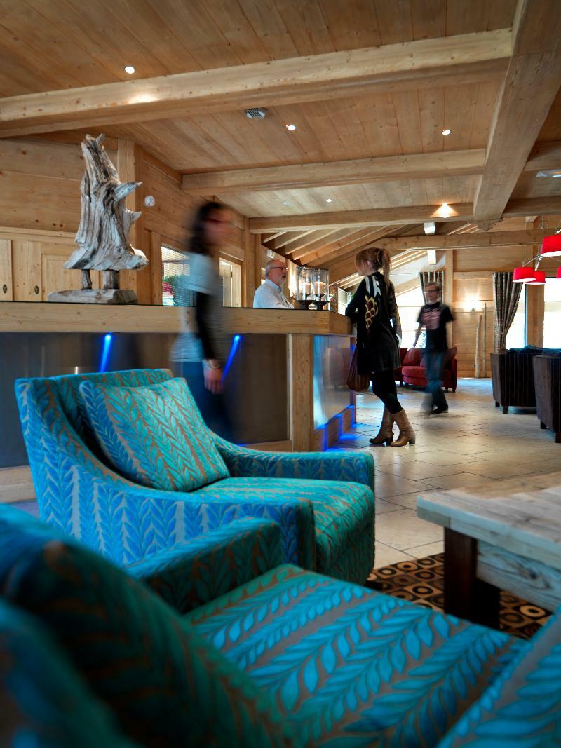 Cgh Residences & Spas La Reine Des Pres Samoens Bagian luar foto